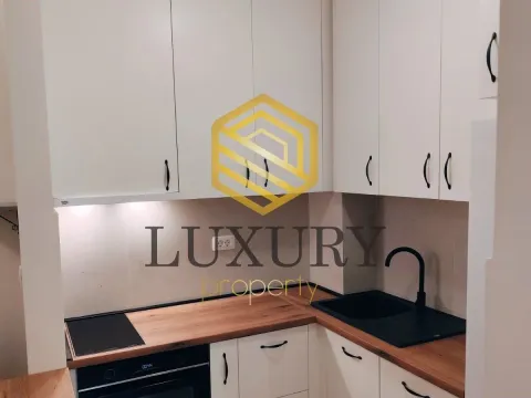 Sale, one bedroom apartment, 40m², Central Point, Podgorica - image 12