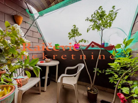 Prodaja, trosoban stan, 80m², Čukarica, Beograd - image 10