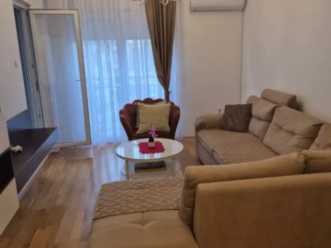 Rent, two bedroom apartment, 70m², Ljubović, Podgorica