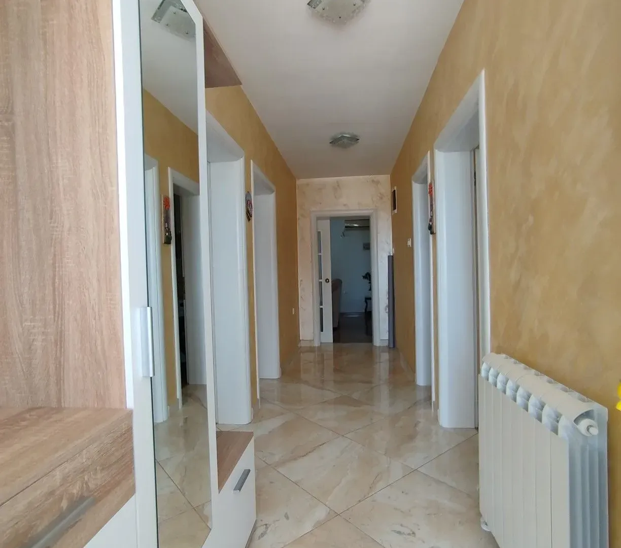 Rent, apartment, 95m², Donja Gorica, Podgorica