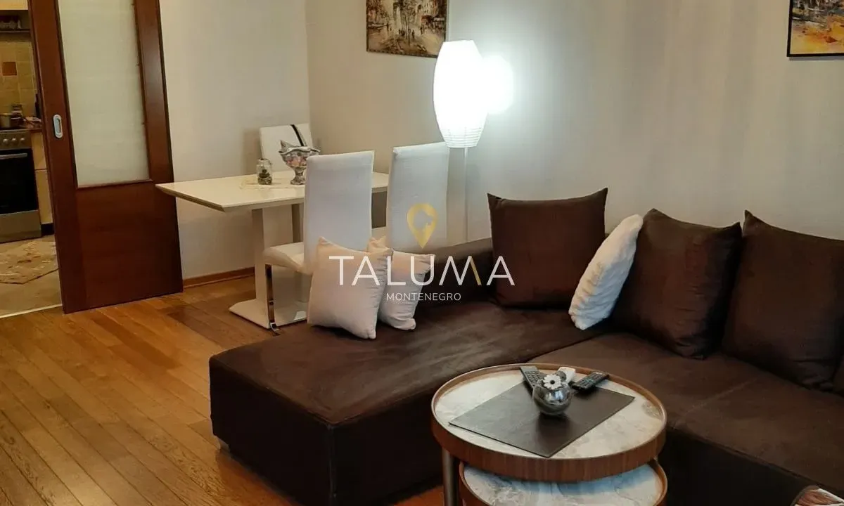 Prodaja, jednosoban stan, 50m², City Kvart, Podgorica