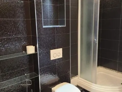 Izdavanje, dvosoban stan, 73m², Bulevar Evrope, Novi Sad Sve Podlokacije - image 12
