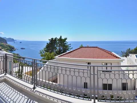 Prodaja, kuća, 270m², Reževići, Budva - image 8