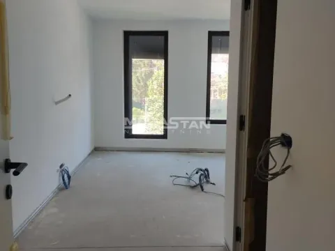 Prodaja, četvorosoban stan, 221m², Savski Venac, Beograd - image 11