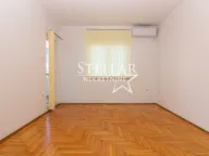 Izdavanje, dvosoban stan, 60m², Preko Morače, Podgorica - image 1