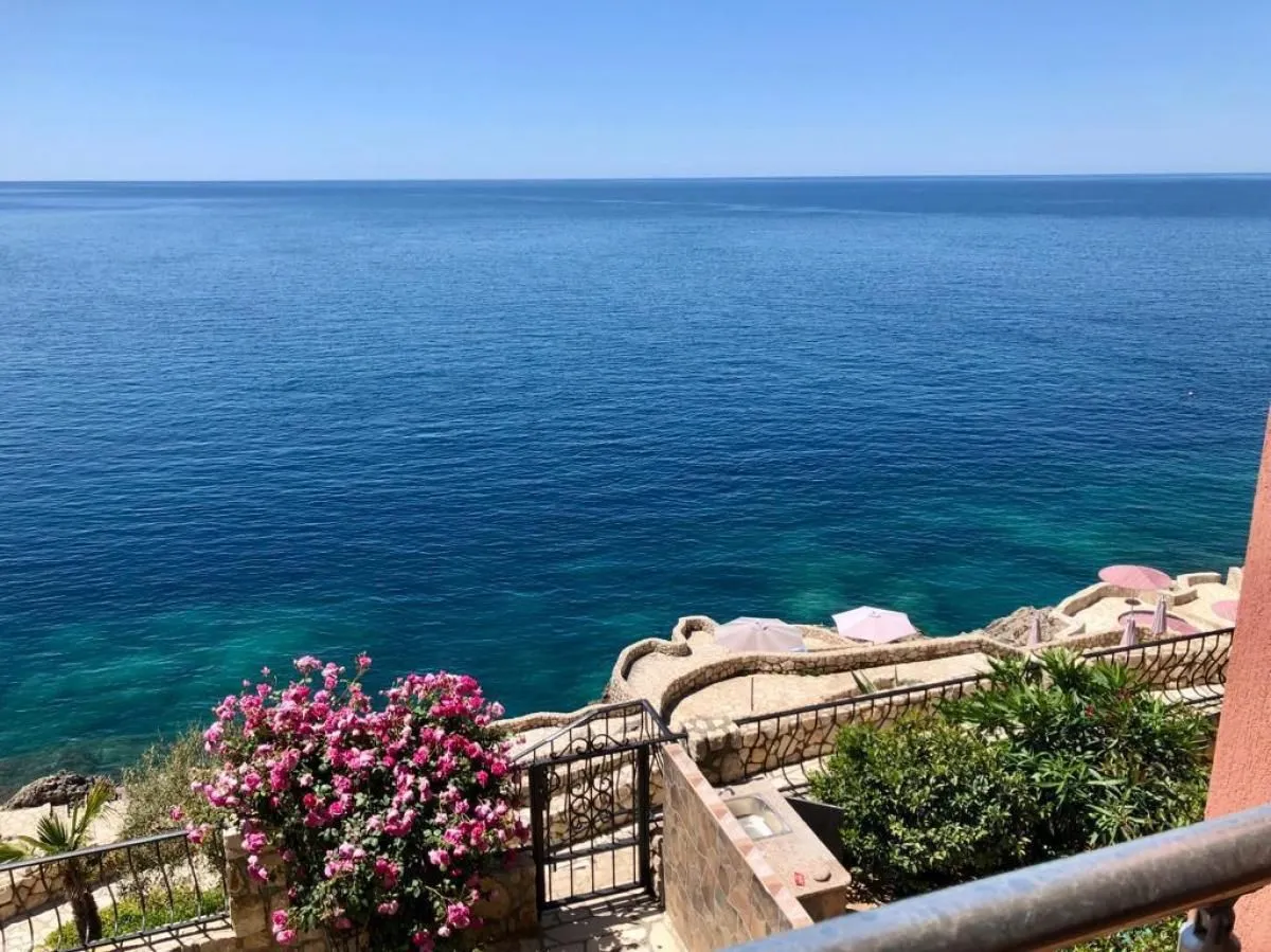 Sale, two bedroom apartment, 89m², Dobre Vode, Bar