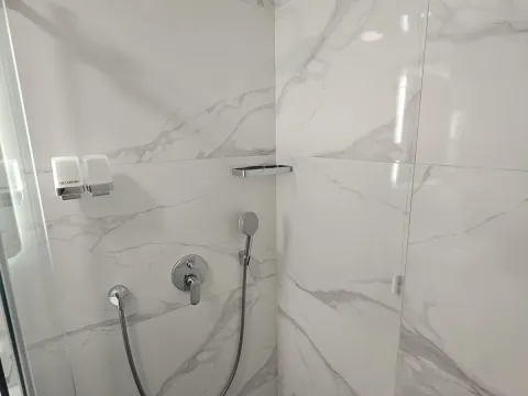 Prodaja, stan, 41m², Budva, Crna Gora - image 11