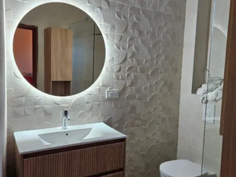 Rent, house, 90m², Brdišta, Tivat - image 9