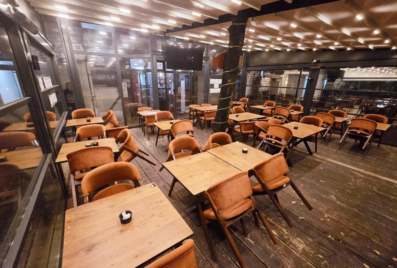 Rent, office space, 106m², Pobrežje, Podgorica