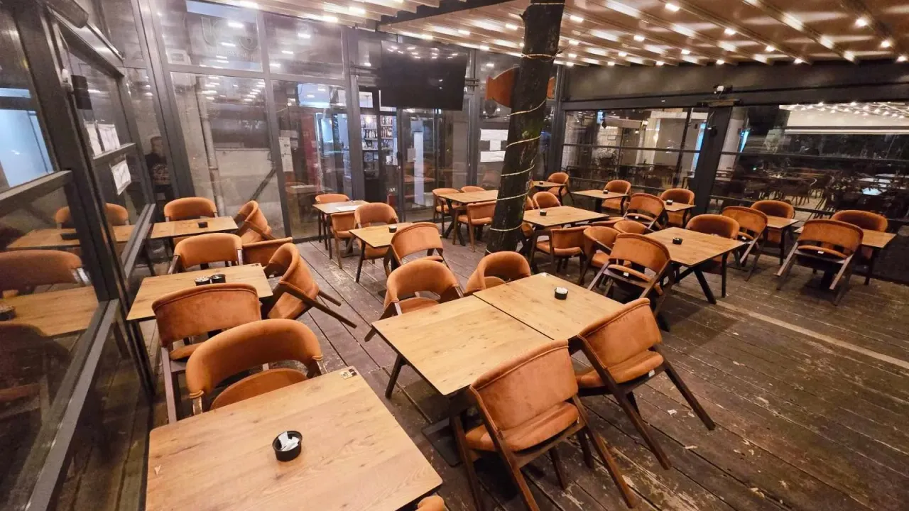 Izdavanje, poslovni prostor, 106m², Pobrežje, Podgorica