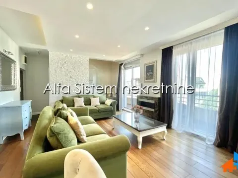 Stan in Vračar Sve Podlokacije