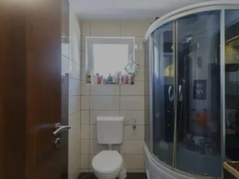 Sale, two bedroom apartment, 80m², Kavač, Kotor - image 9