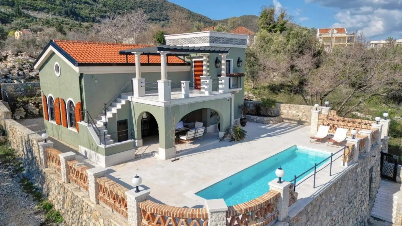 Prodaja, kuća, 168m², Igalo, Herceg Novi