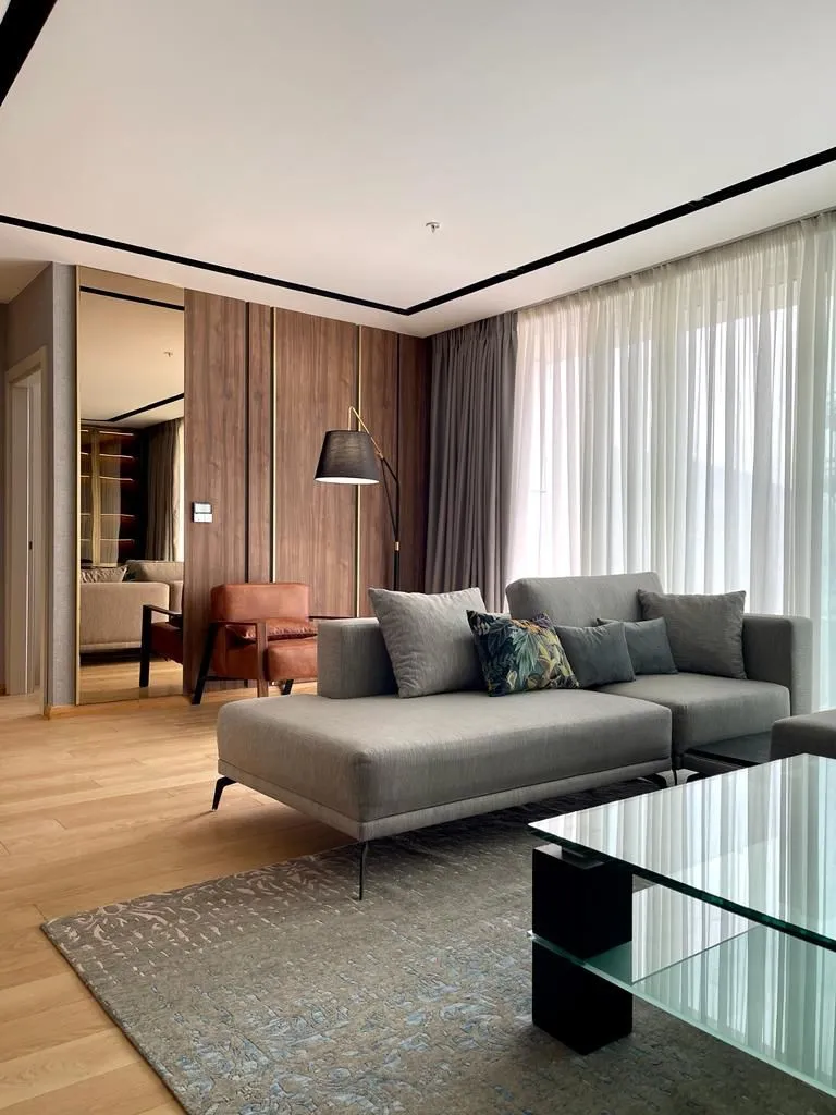 Prodaja, trosoban stan, 142m², Centar, Budva