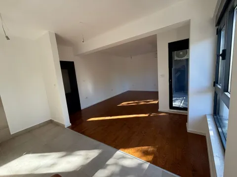 Prodaja, dvosoban stan, 68m², Zagorič, Podgorica - image 13