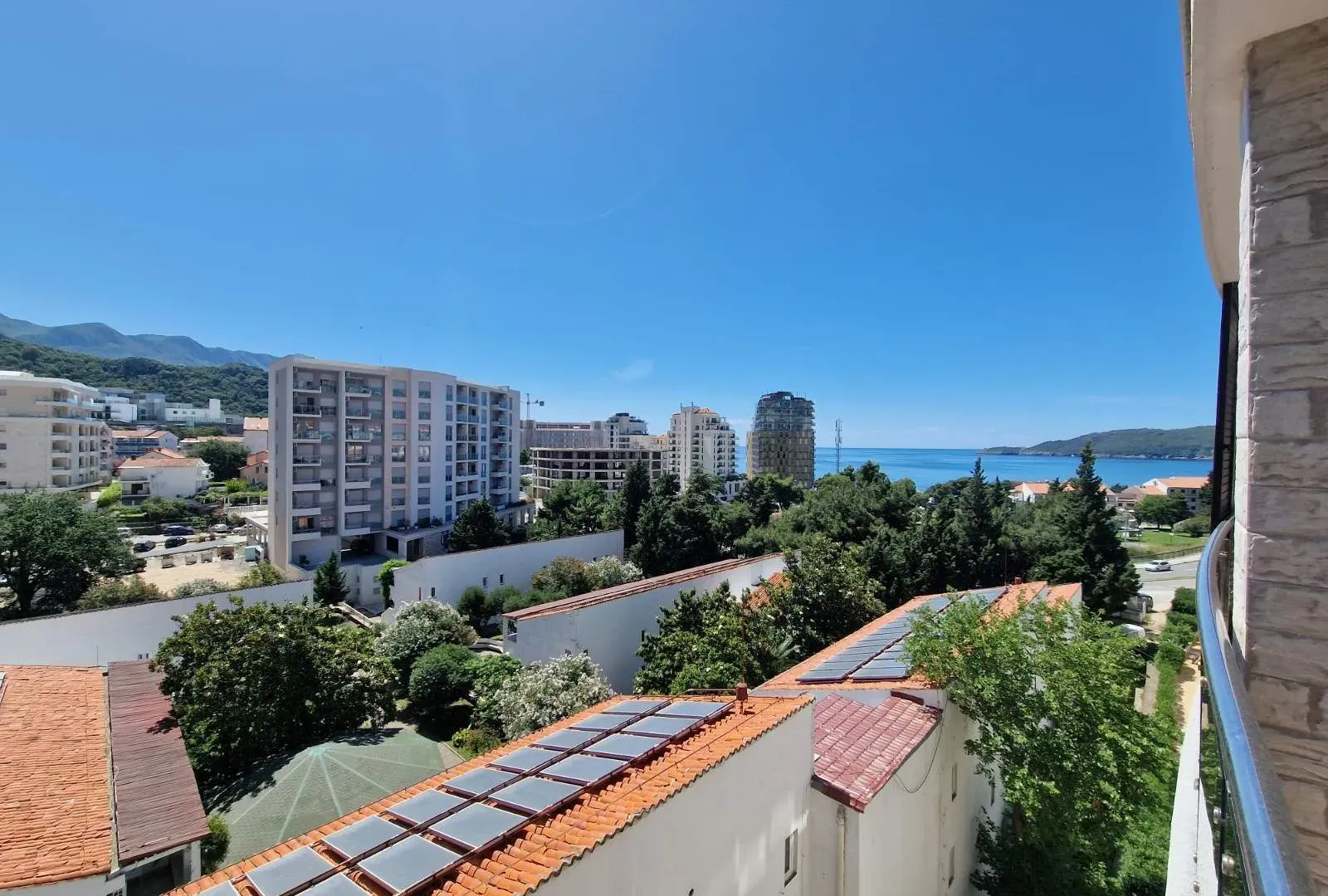 Prodaja, trosoban stan, 94m², Bečići, Budva
