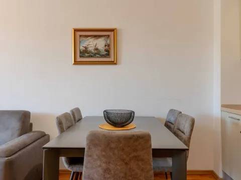 Sale, one bedroom apartment, 47m², Pržno, Budva - image 12