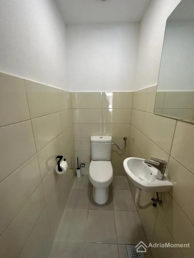 Sale, office space, 127m², Bečići, Budva