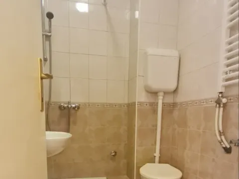 Prodaja, garsonjera, 27m², Grbavica, Novi Sad Sve Podlokacije - image 3