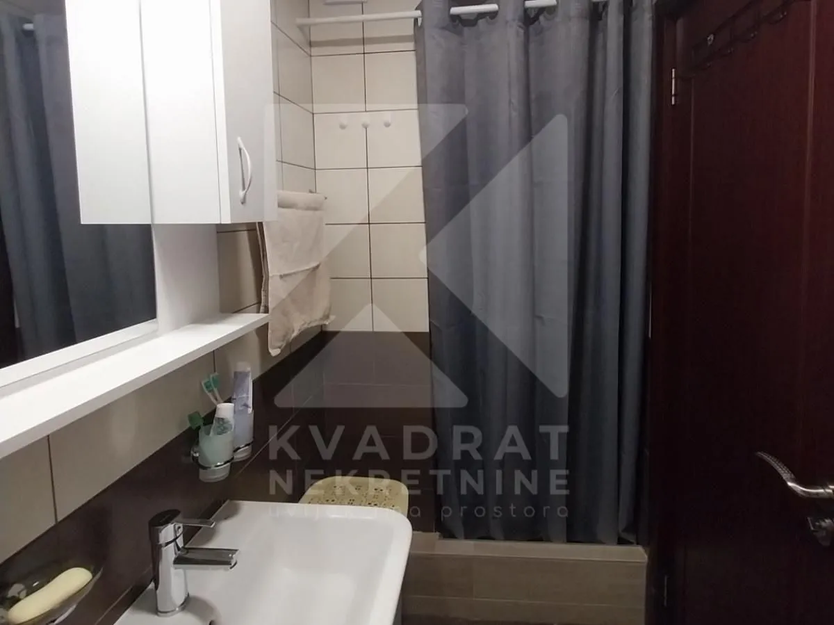 Prodaja, jednosoban stan, 47m², 1 maj, Podgorica