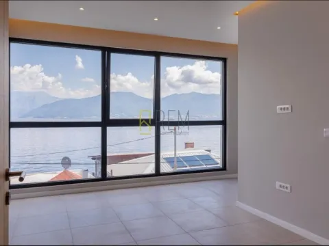 Sale, house, 200m², Krašići, Tivat - image 20