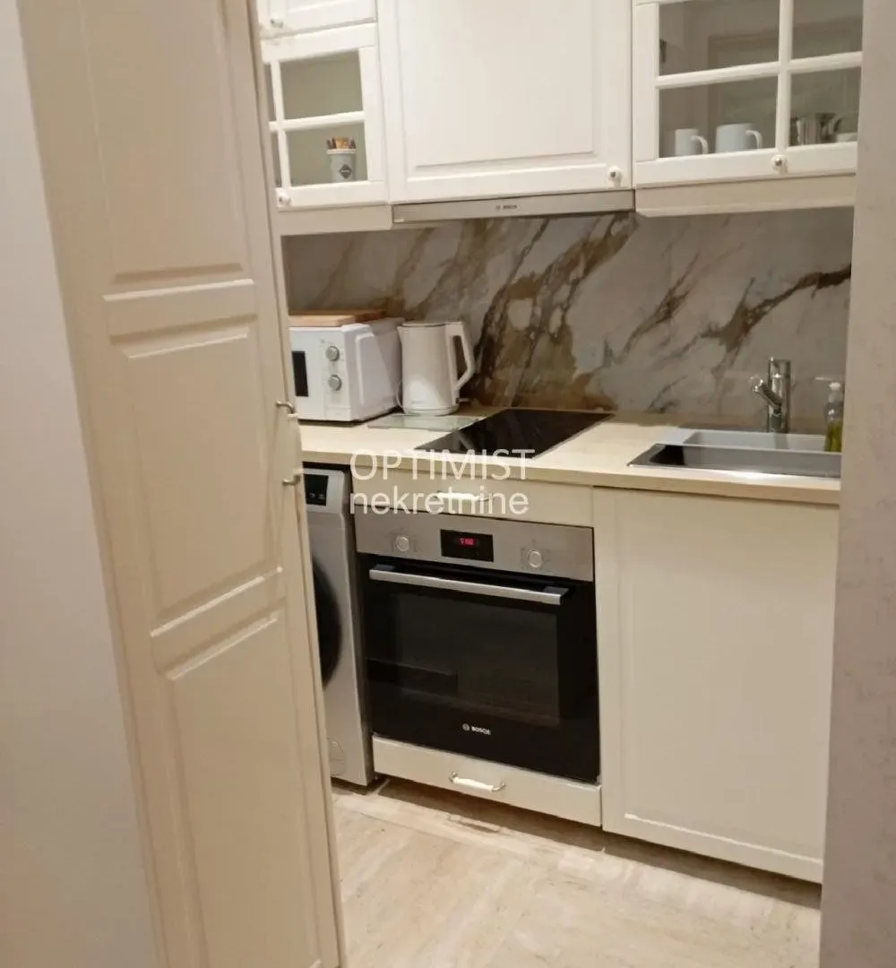 Sale, two bedroom apartment, 41m², Stari Grad, Beograd