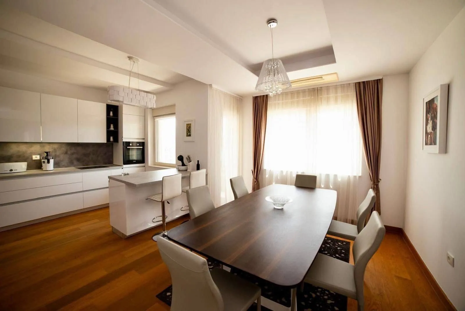 Rent, three bedroom apartment, 152m², Centar, Budva