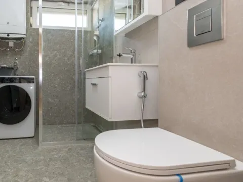 Izdavanje, trosoban stan, 101m², Preko Morače, Podgorica - image 16