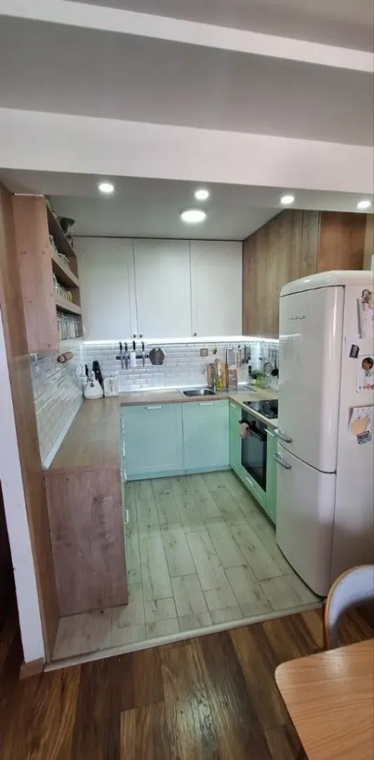 Prodaja, trosoban stan, 89m², Centar, Podgorica