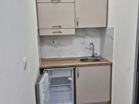 Rent, office space, 150m², Dalmatinska ulica, Podgorica - image 7