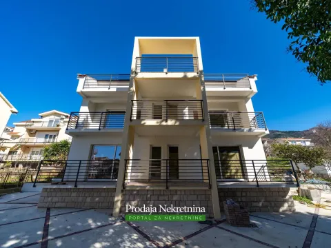 Sale, two bedroom apartment, 65m², Tivat, Crna Gora