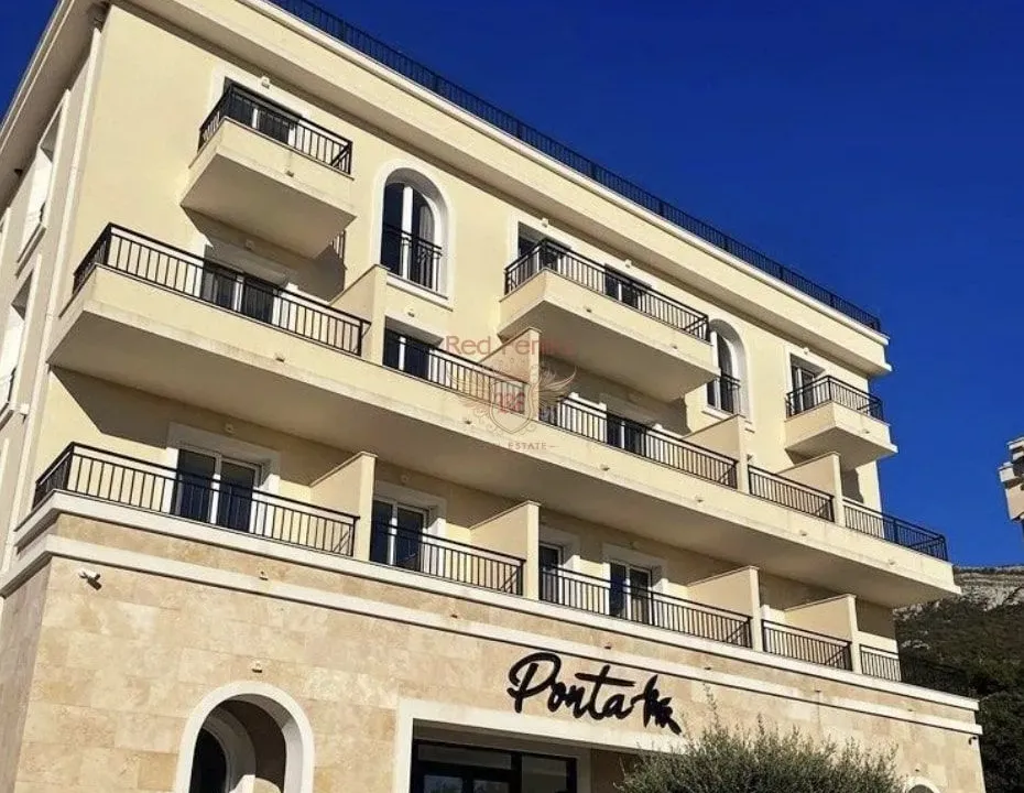 Sale, hospitality venue, 2330m², Budva, Crna Gora