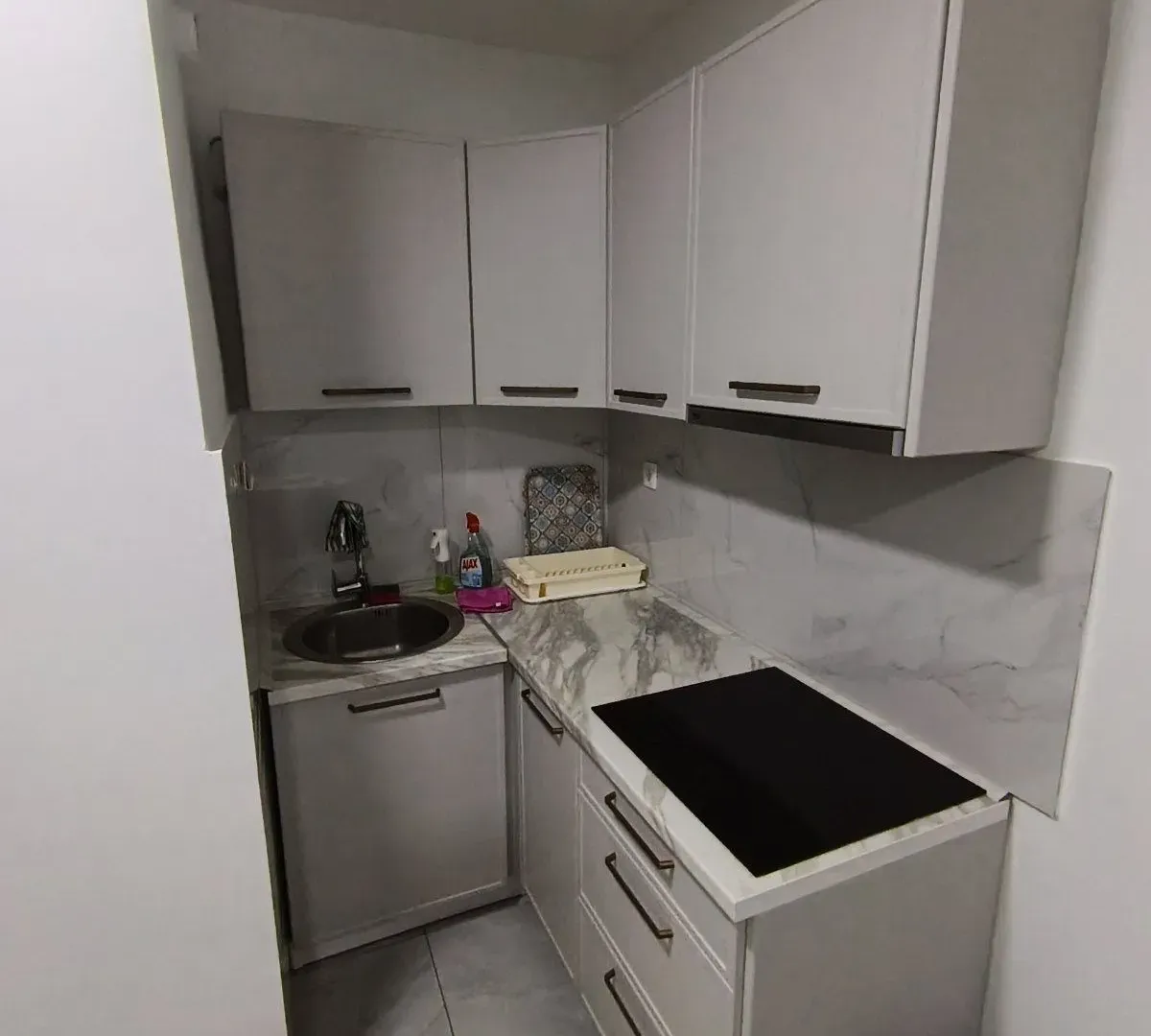 Rent, three bedroom apartment, 80m², Centar, Budva