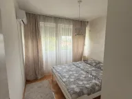 Izdavanje, dvosoban stan, 75m², Pejton, Podgorica - image 15