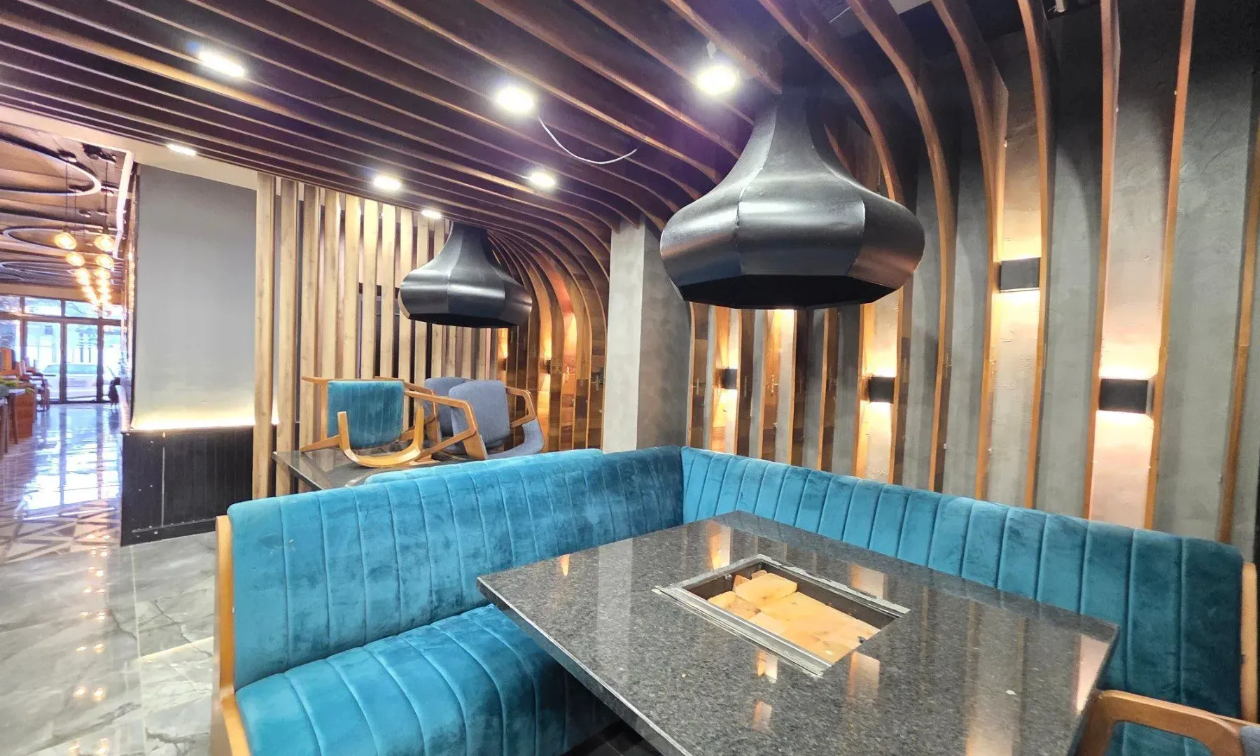 Rent, office space, 123m², Rafailovići, Budva