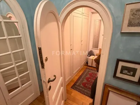 Sale, two bedroom apartment, 77m², Savski Venac, Beograd - image 6