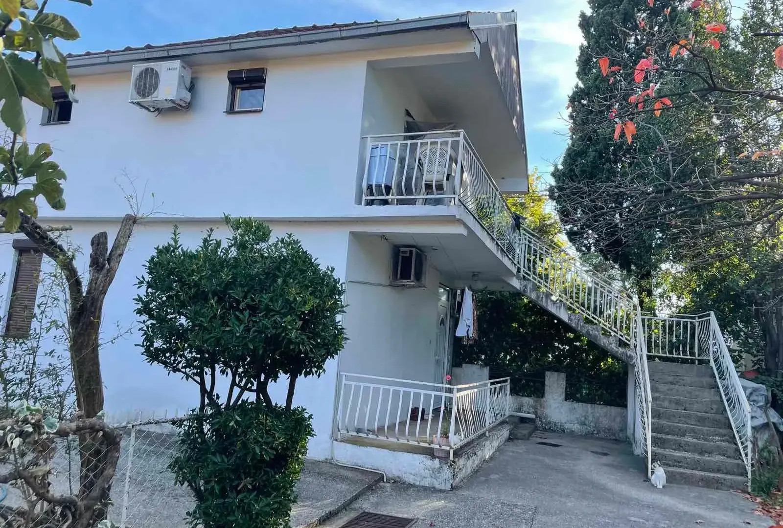 Rent, house, 80m², Pobrežje, Podgorica