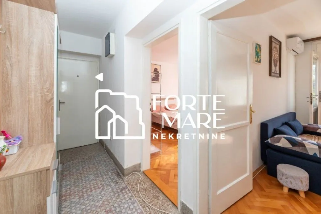 Prodaja, dvosoban stan, 73m², Herceg Novi, Crna Gora