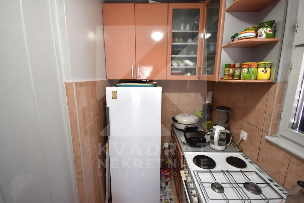 Prodaja, četvorosoban stan, 92m², Lepa Kata, Podgorica