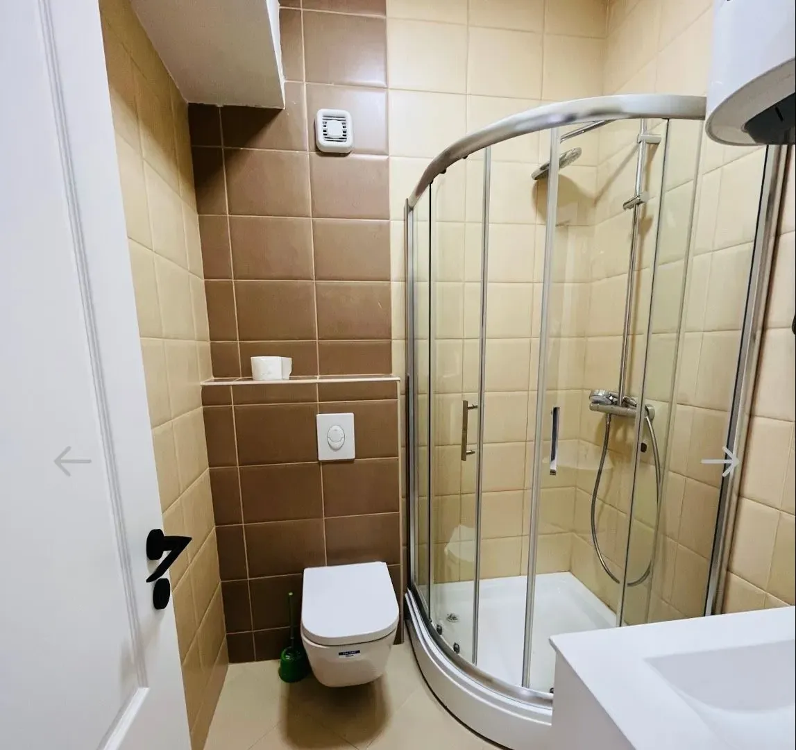 Prodaja, dvosoban stan, 90m², Rafailovići, Budva