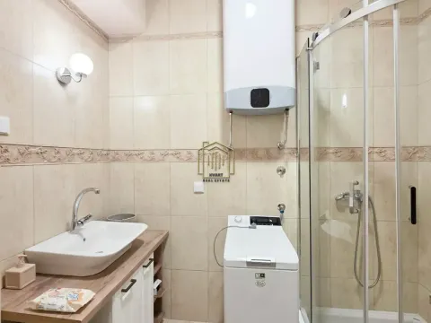 Izdavanje, poslovni prostor, 66m², Podgorica, Crna Gora - image 4