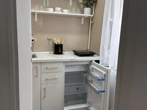 Izdavanje, dvosoban stan, 30m², Medijana, Niš - image 11