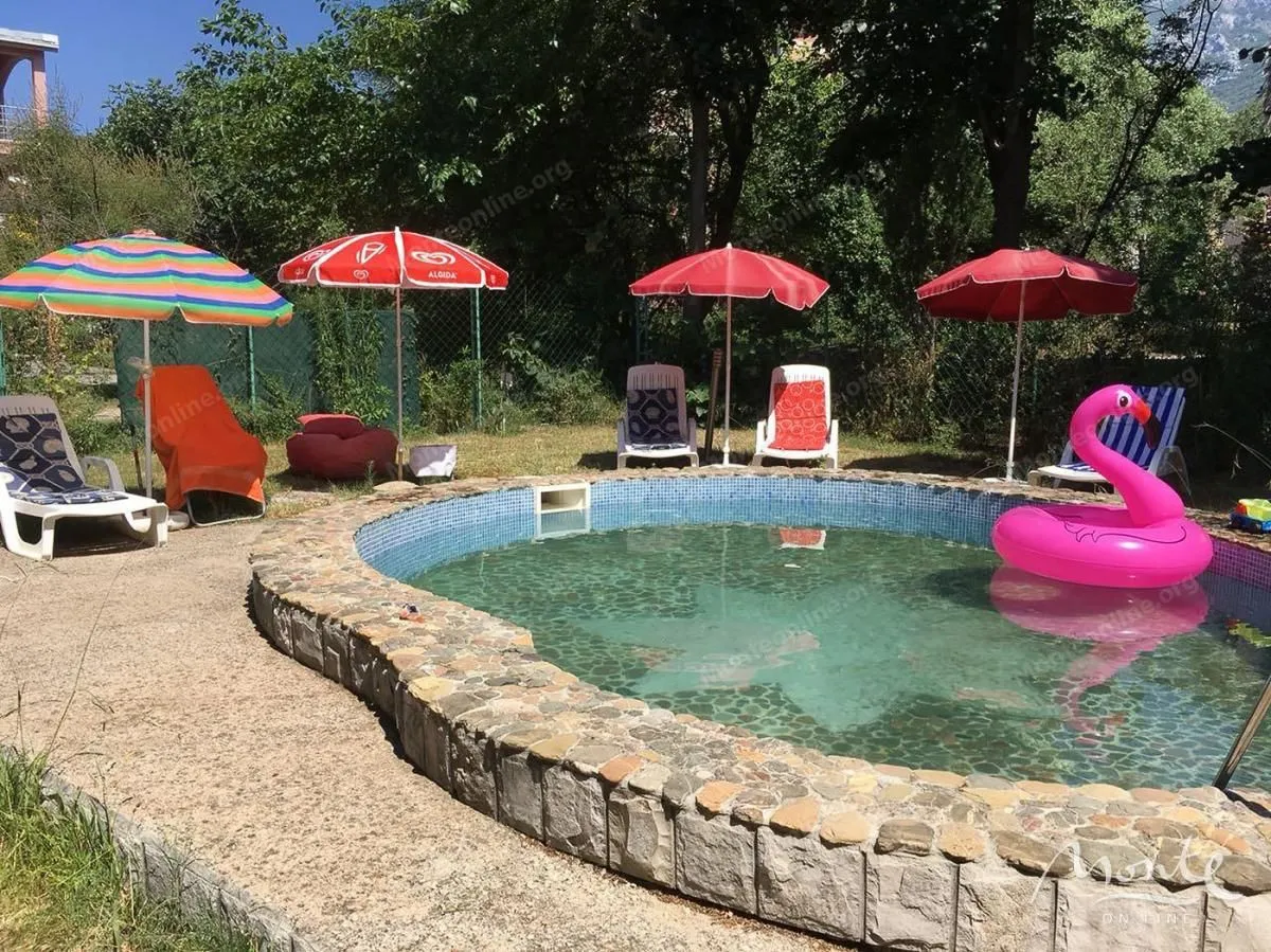 Sale, office space, 560m², Sutomore, Bar