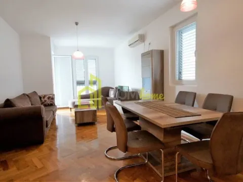 Izdavanje, dvosoban stan, 70m², Bečići, Budva - image 6