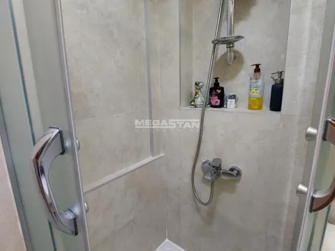 Prodaja, četvorosoban stan, 96m², Vračar Centar, Vračar Sve Podlokacije - image 8