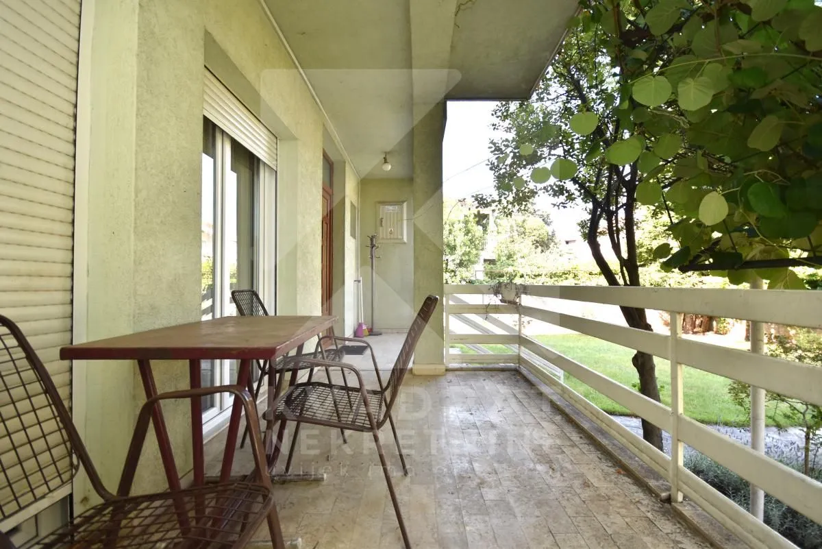 Izdavanje, kuća, 250m², Stari Aerodrom, Podgorica