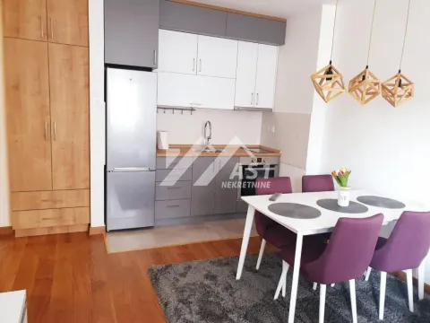 Izdavanje, jednosoban stan, 41m², Rotkvarija, Novi Sad Sve Podlokacije - image 3