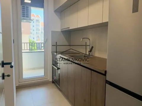 Izdavanje, jednosoban stan, 41m², Adamovićevo Naselje, Novi Sad Sve Podlokacije - image 6