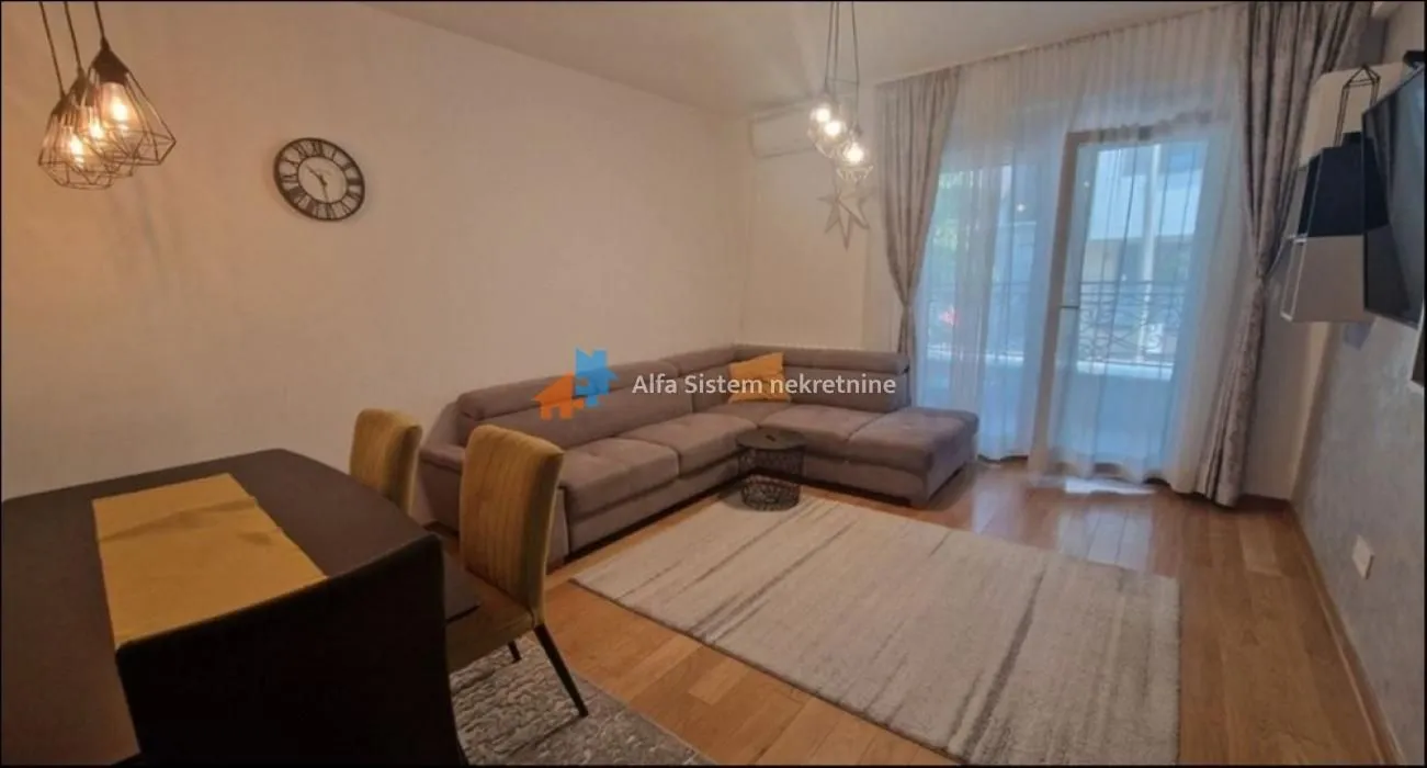 Rent, three bedroom apartment, 72m², Lekino Brdo, Voždovac Sve Podlokacije