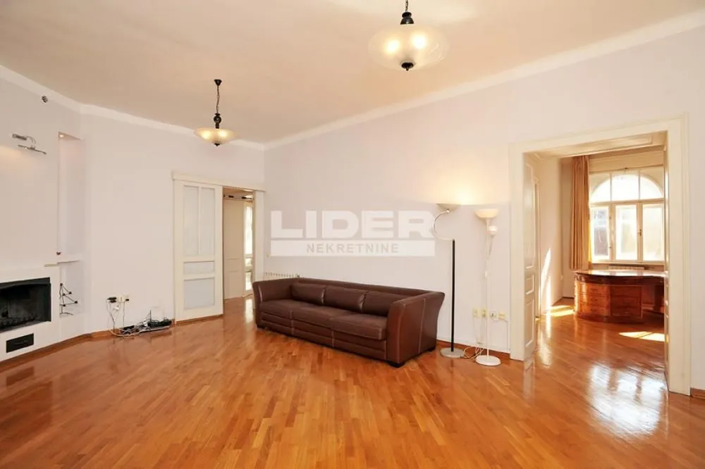 Rent, office space, 160m², Stari Grad, Beograd